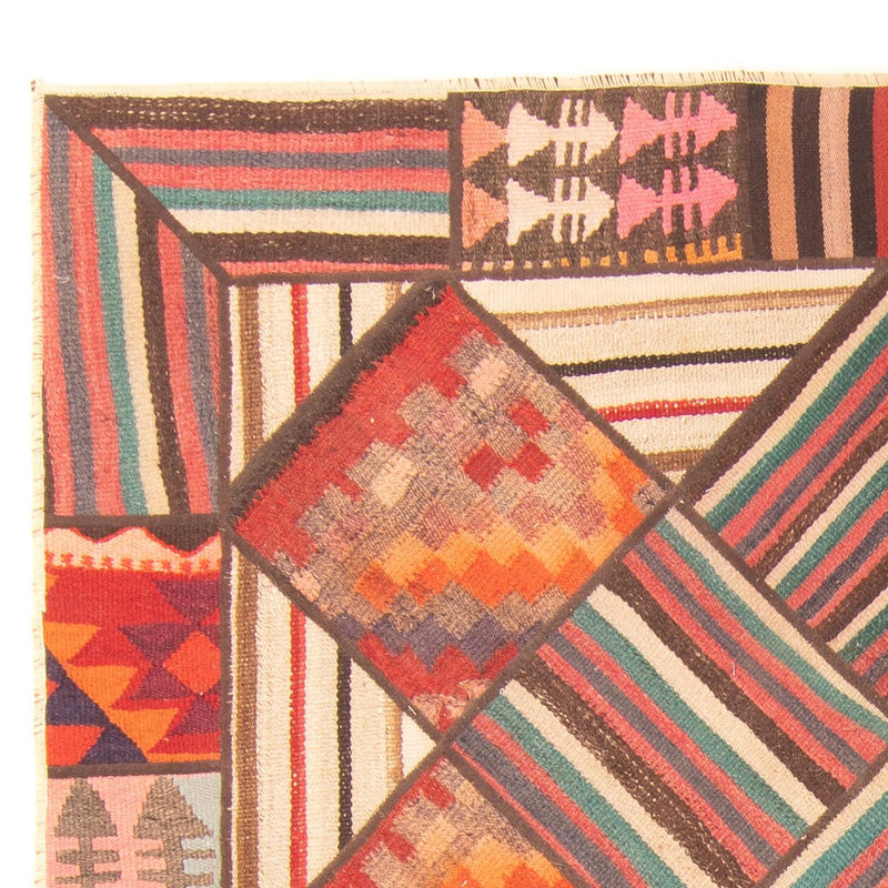 Patchwork Rug - 200 x 150 cm - multicolored