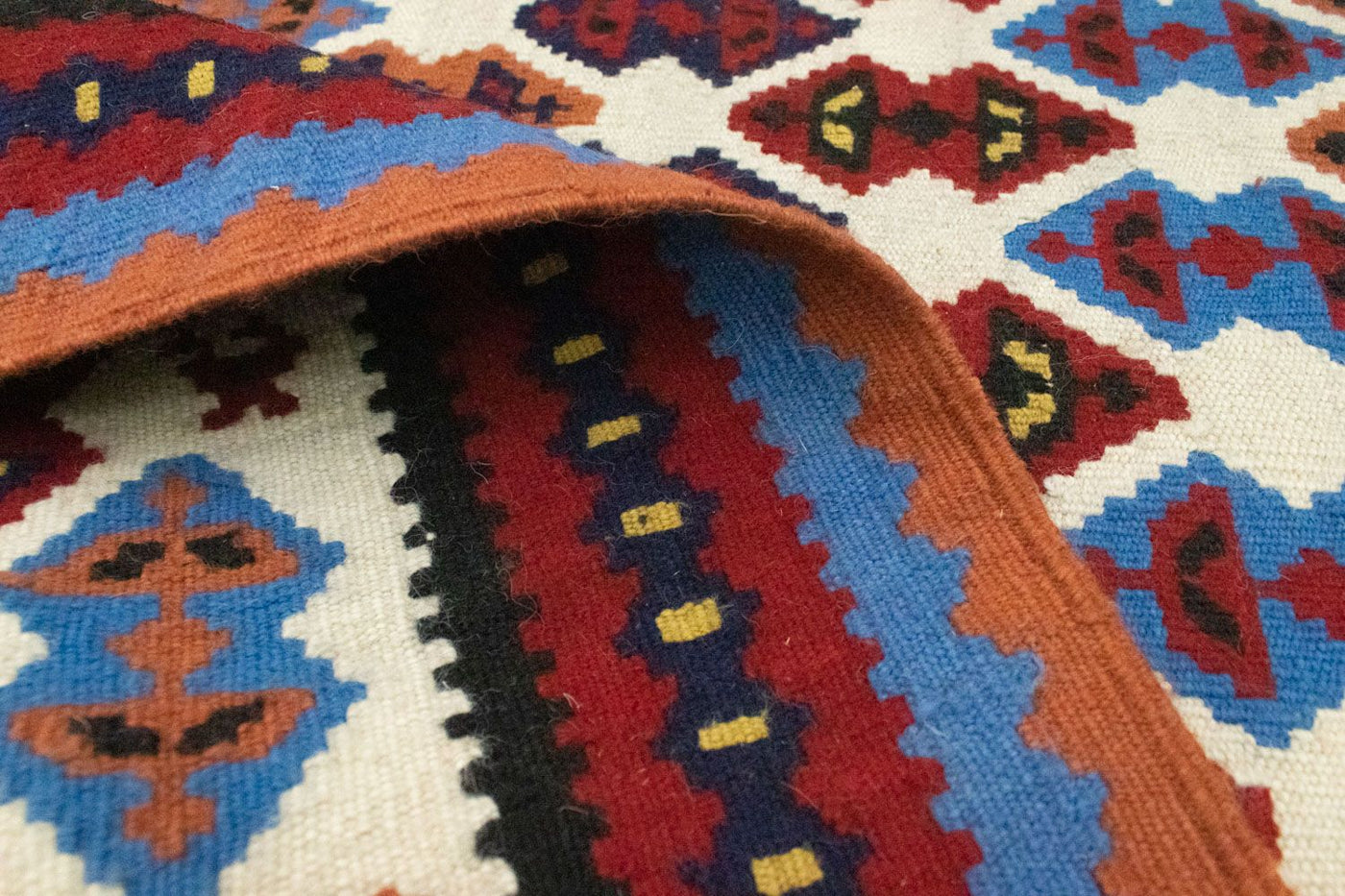 Antique Kilim Rug 221x114cm
