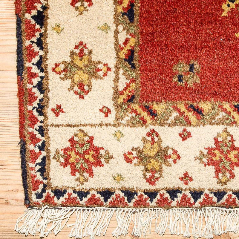 Oriental Rug - 153 x 93 cm - red