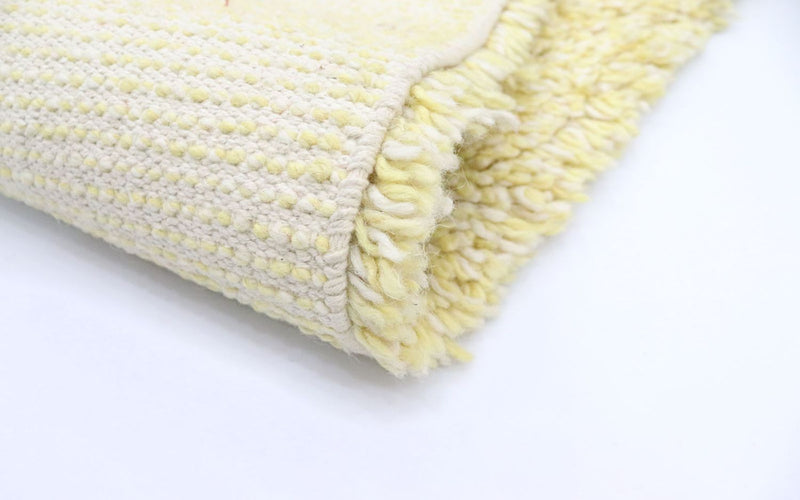 High-Pile Rug - 158 x 90 cm - beige