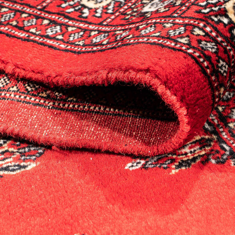 Runner Pakistani Rug - 326 x 76 cm - red