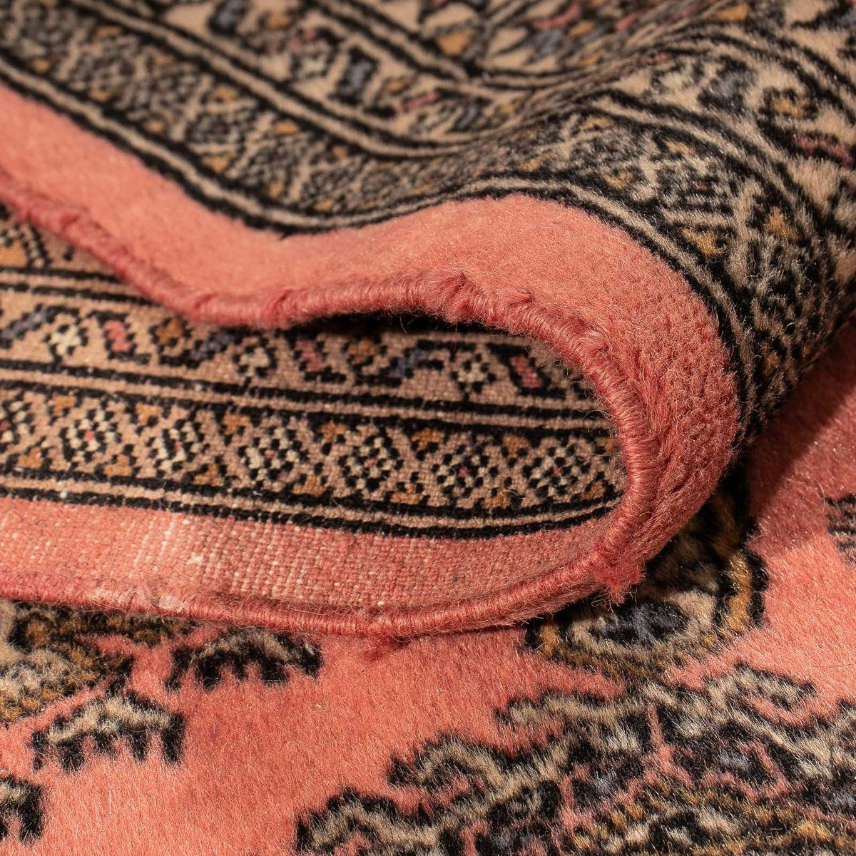 Pakistani Rug - 190 x 127 cm - light red