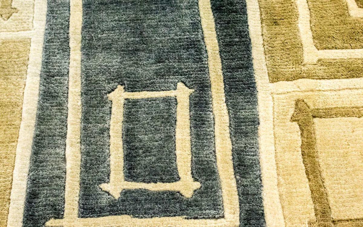 Nepal Rug - 263 x 183 cm - colorful