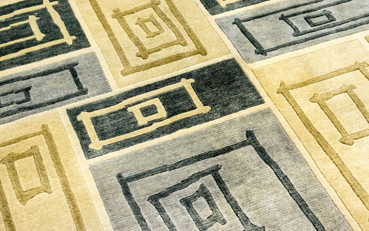 Nepal Rug - 263 x 183 cm - colorful