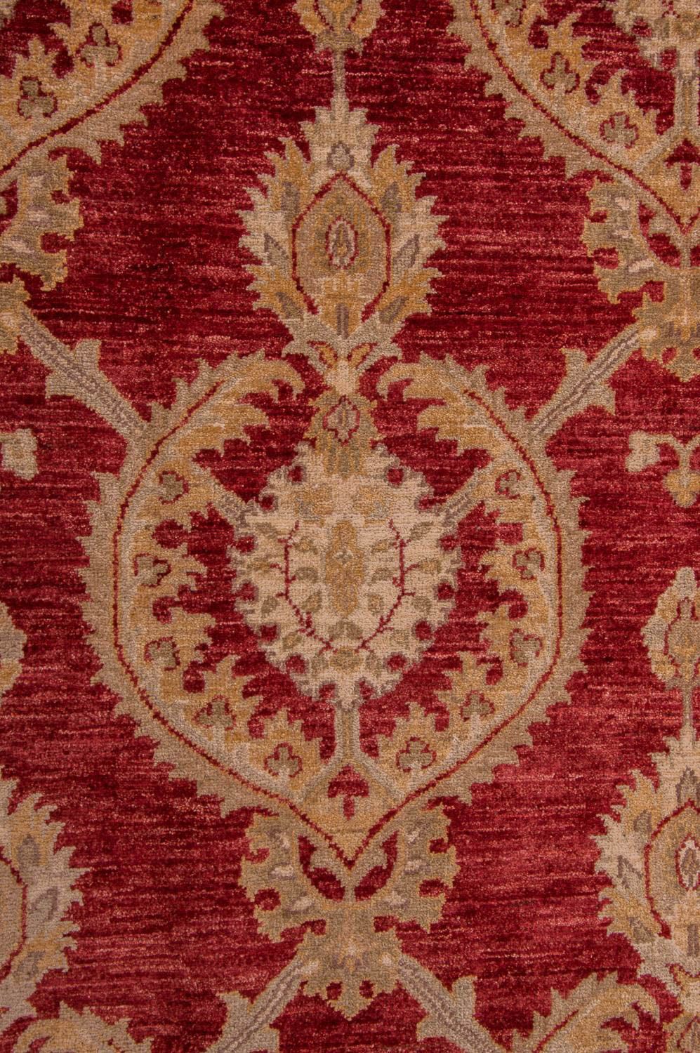 Ziegler Rug - 360 x 273 cm - red