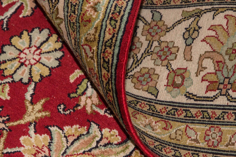 Silk Rug - Kashmir Silk - 214 x 150 cm - red
