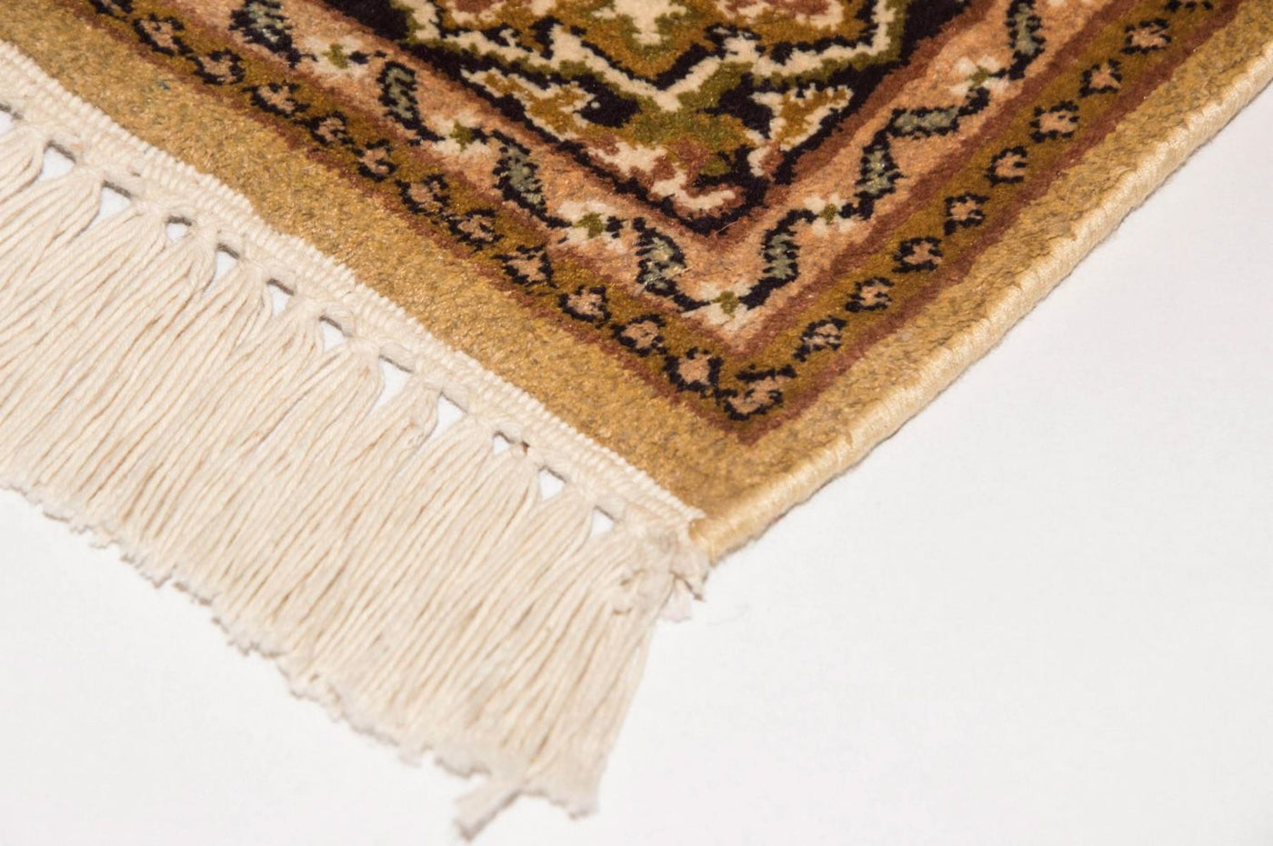 Kashmir Silk Rug 158x93cm - Oriental Rug