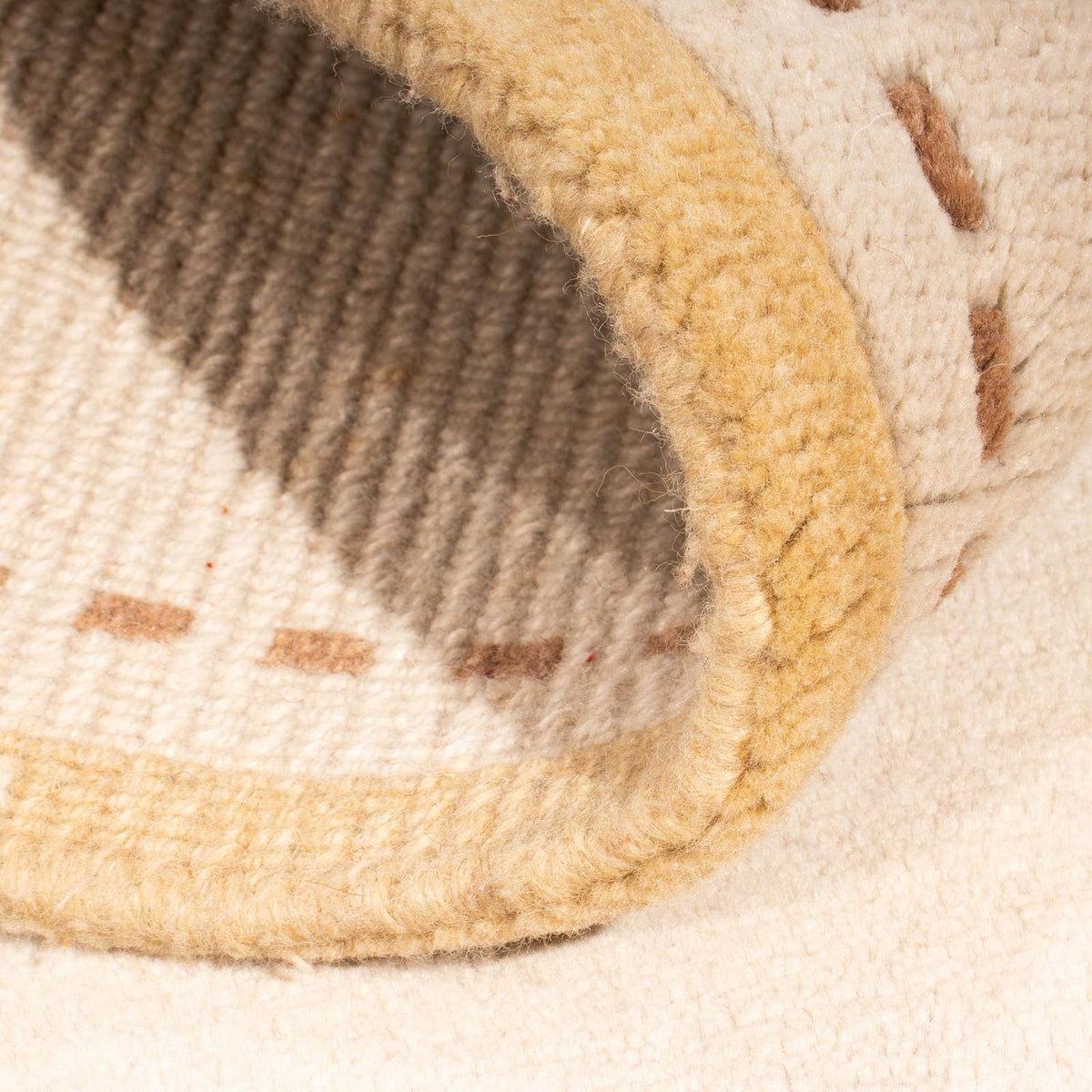 Nepal Rug - 140 x 70 cm - beige