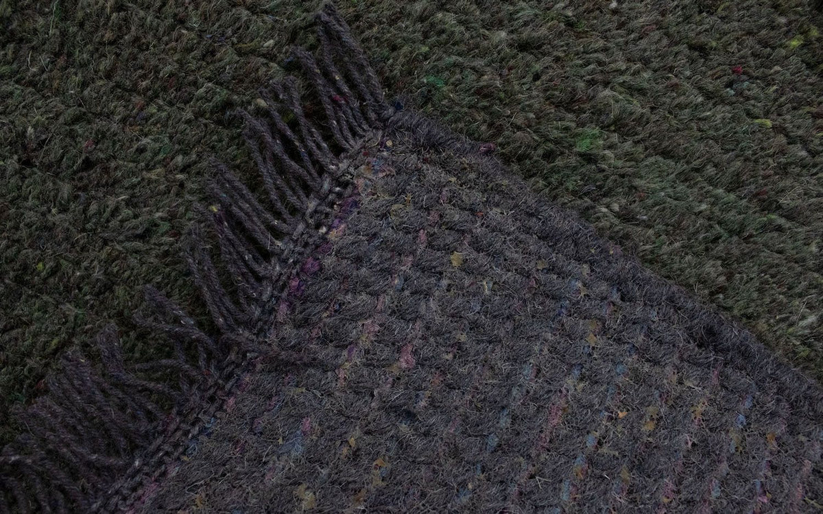 Nepal Rug - 140 x 70 cm - grey