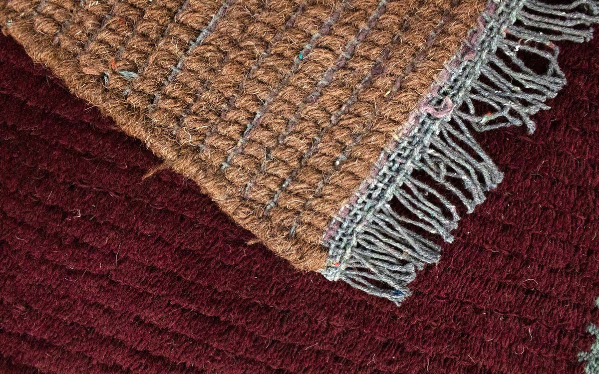 Nepal Rug - 140 x 70 cm - wine red