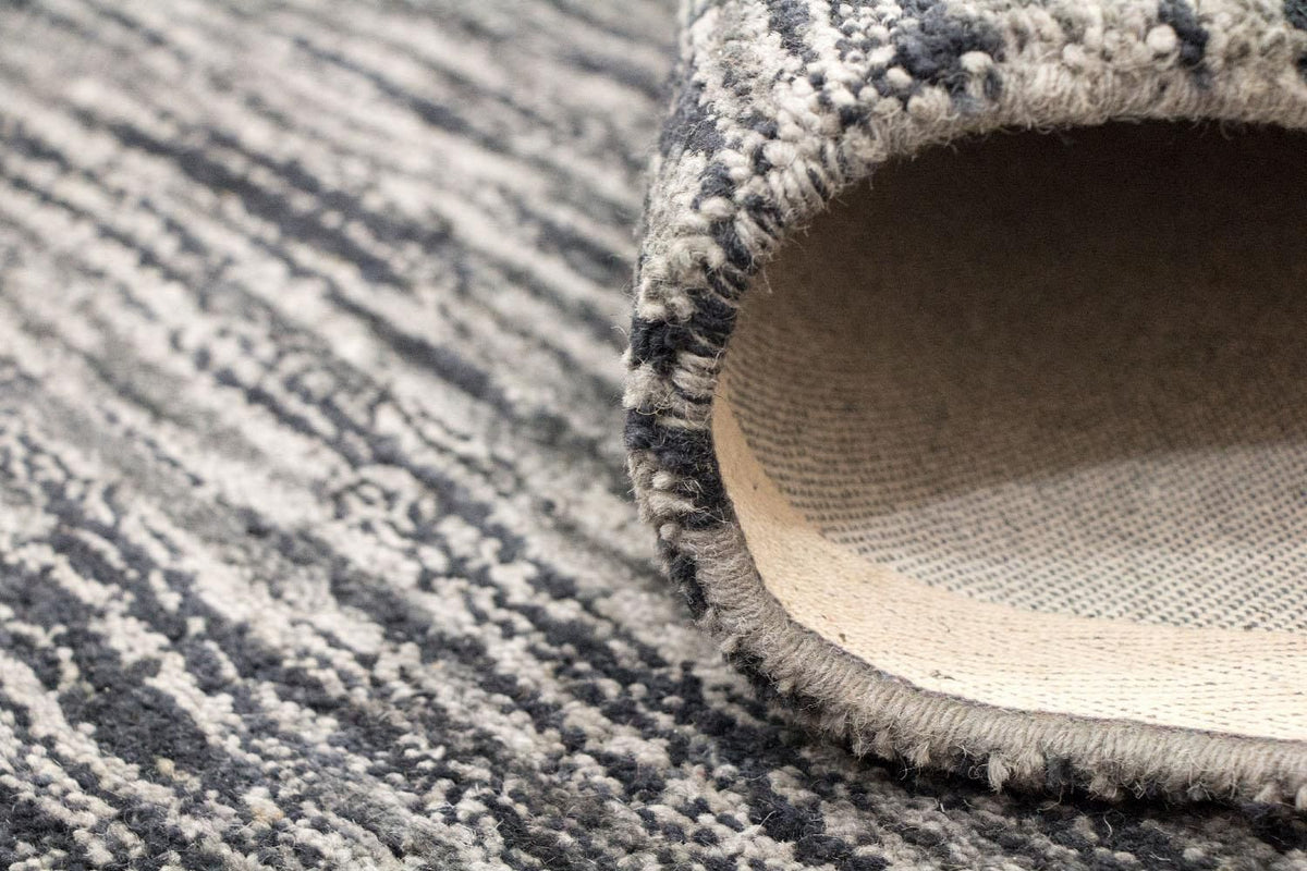 Wool Rug - 240 x 155 cm - black