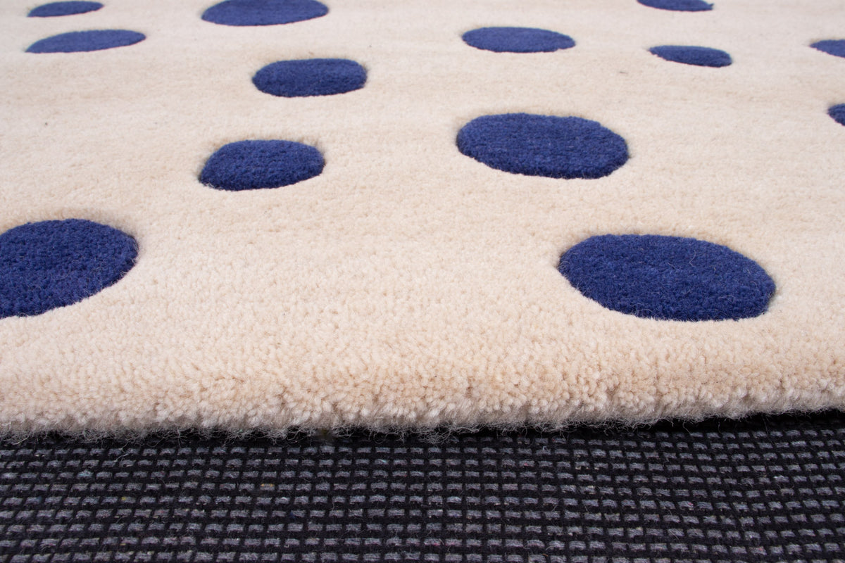 Ground White Wool Rug