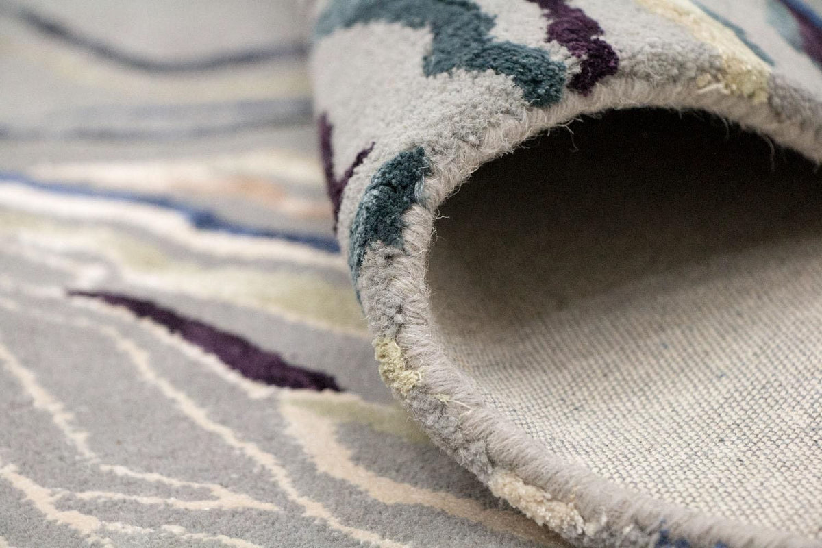 Designer Rug - 243 x 153 cm - silver