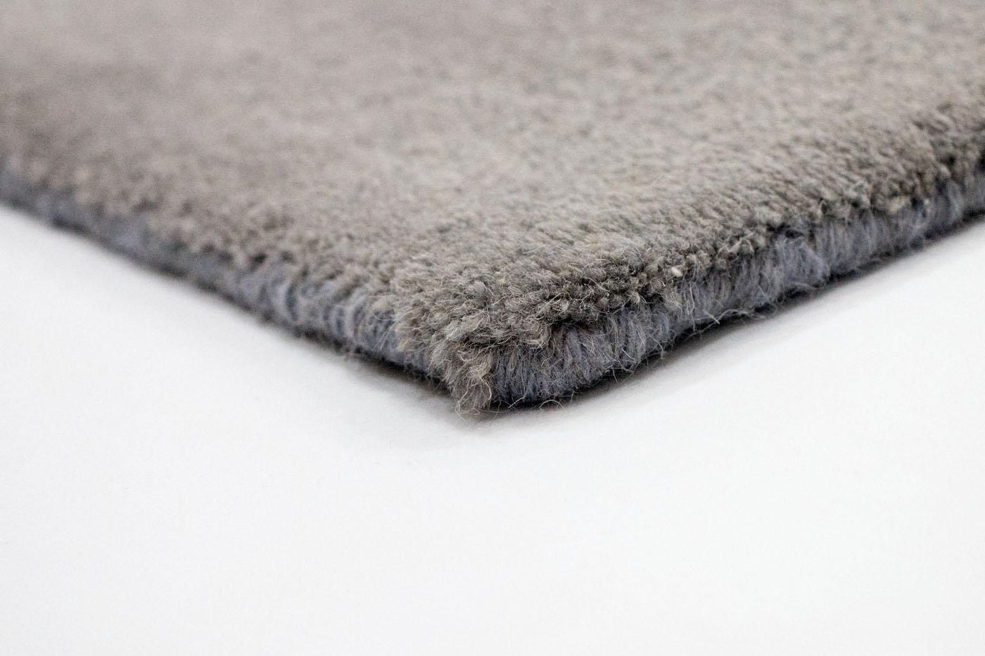 Designer Rug 241x153cm - Designerteppich