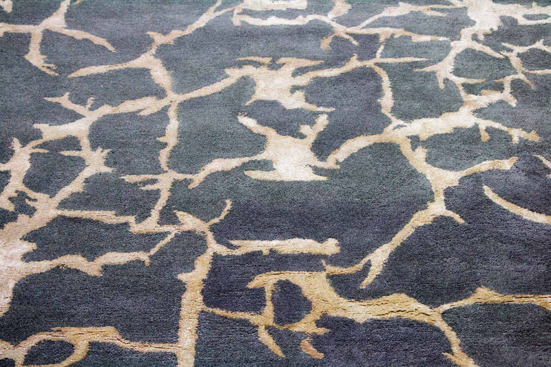 Designer Rug - 241 x 154 cm - grey