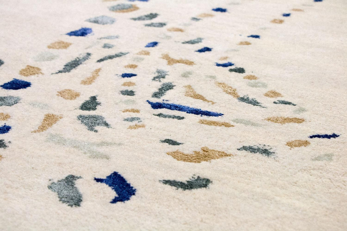 Designer Rug - 240 x 152 cm - beige