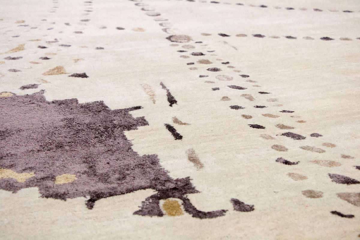 Designer Rug - 243 x 153 cm - beige