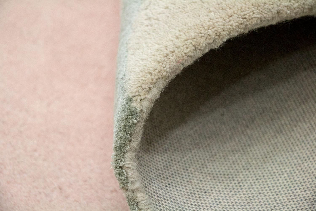 Designer Rug - 181 x 121 cm - beige