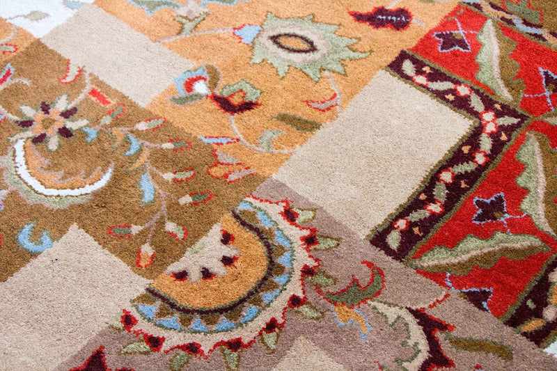 Wool Rug - 189 x 136 cm - multicolored