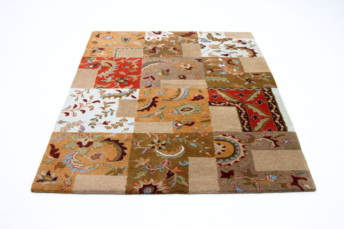 Wool Rug - 189 x 136 cm - multicolored