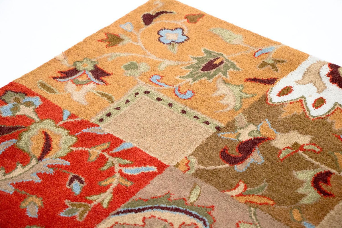 Wool Rug - 189 x 136 cm - multicolored