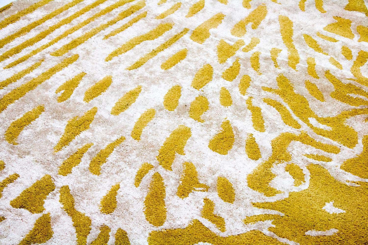 Designer Rug - 242 x 154 cm - mustard yellow