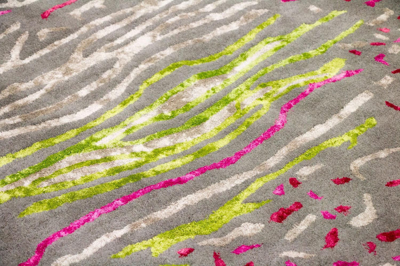 Designer Rug - 245 x 143 cm - grey