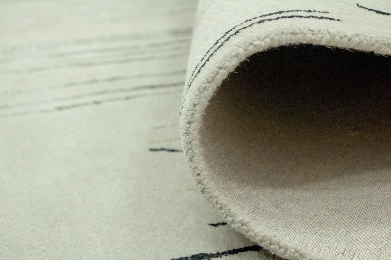 Designer Rug - 245 x 153 cm - silver