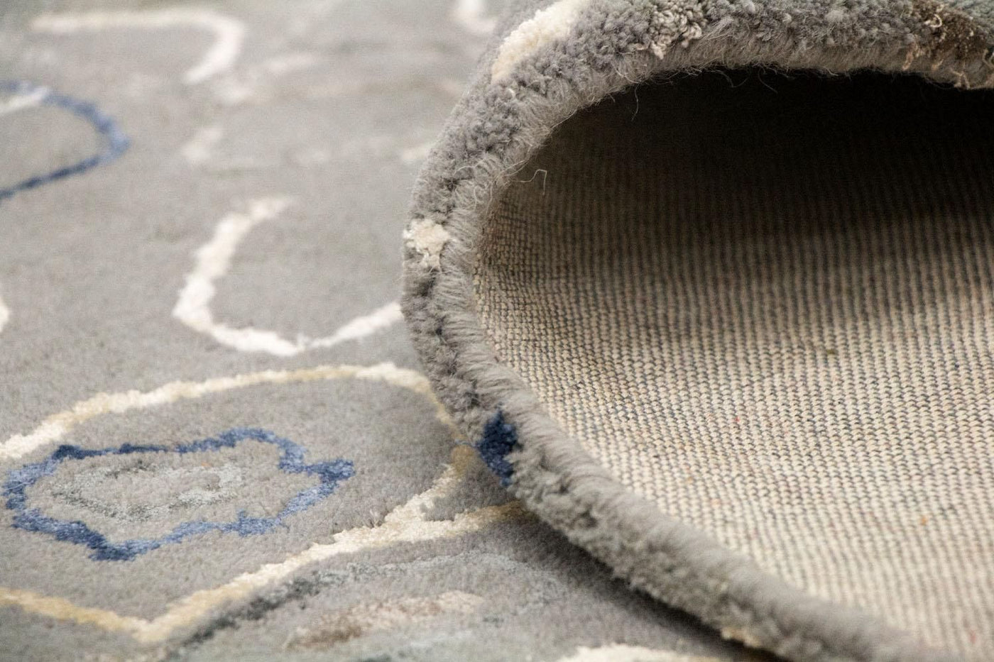Designer Rug 243x155cm - Designerteppich