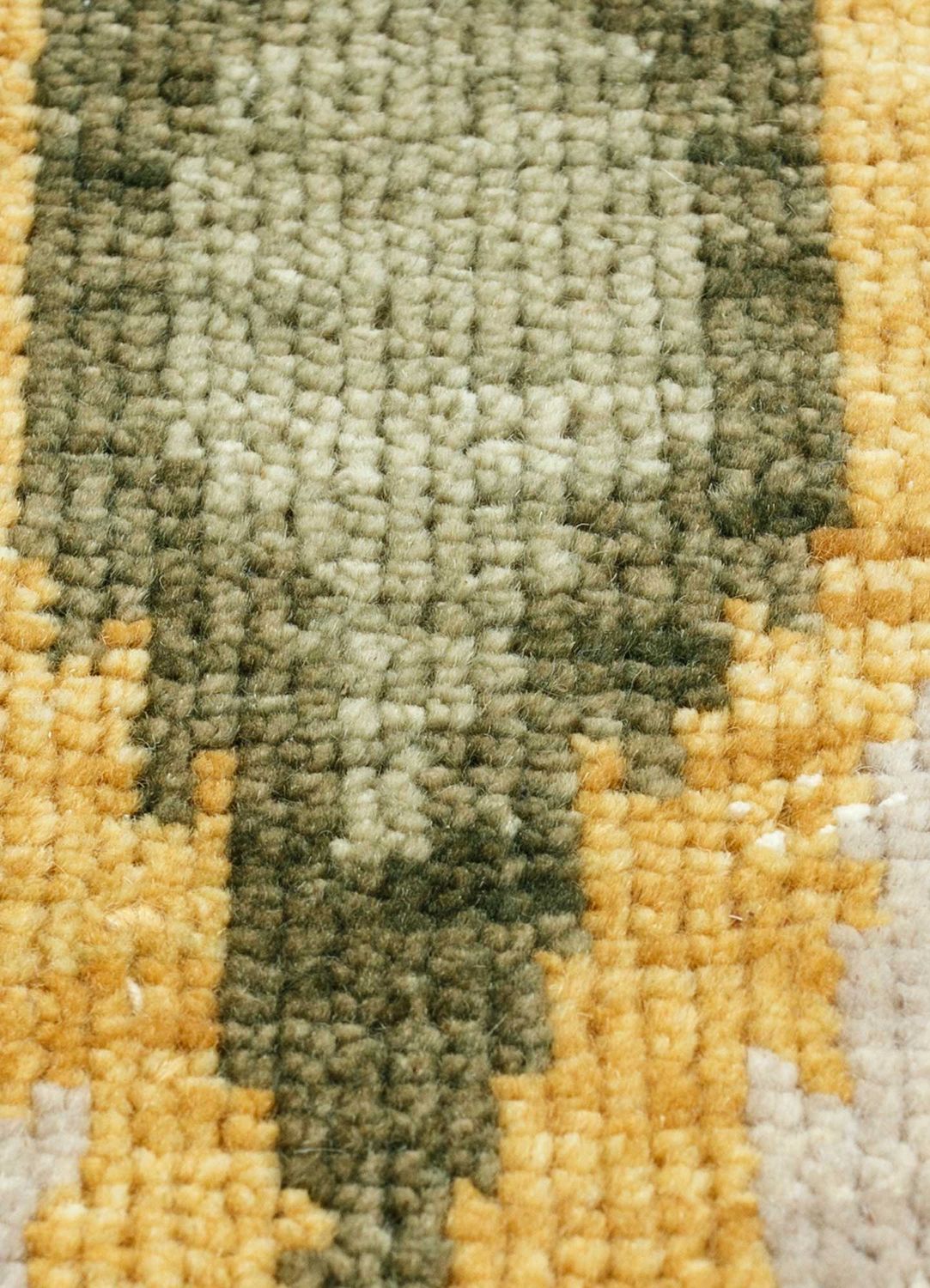 DP02-RUG1054928-240x150