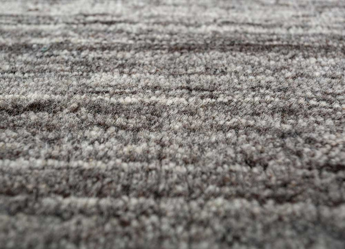 Wool Rug - 300 x 240 cm - light brown