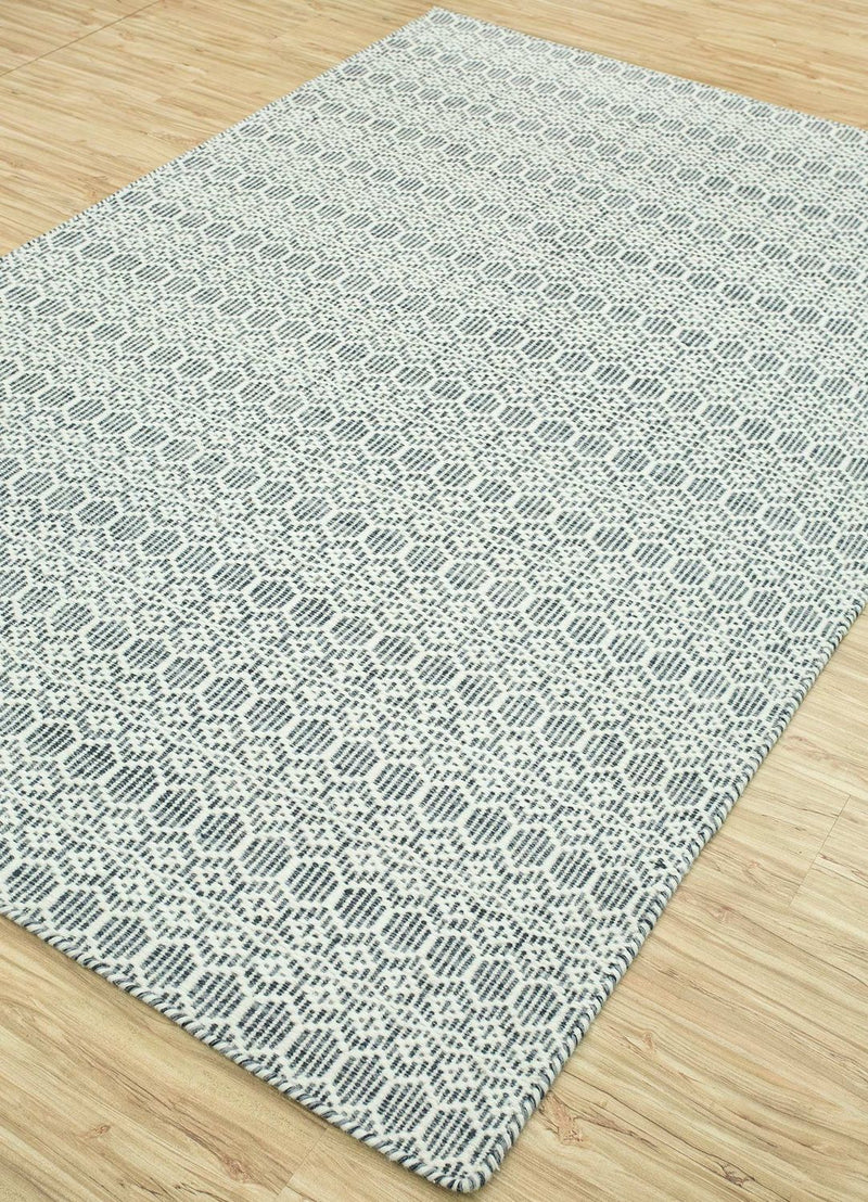 DP02-RUG1083260-240x150