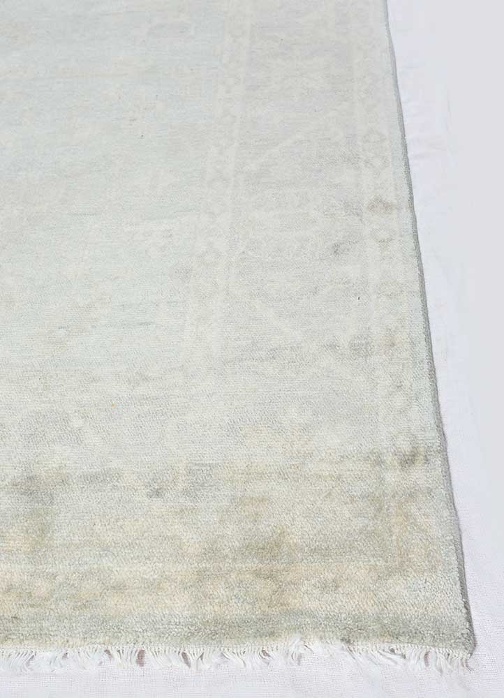 Wool Rug - 420 x 300 cm - beige