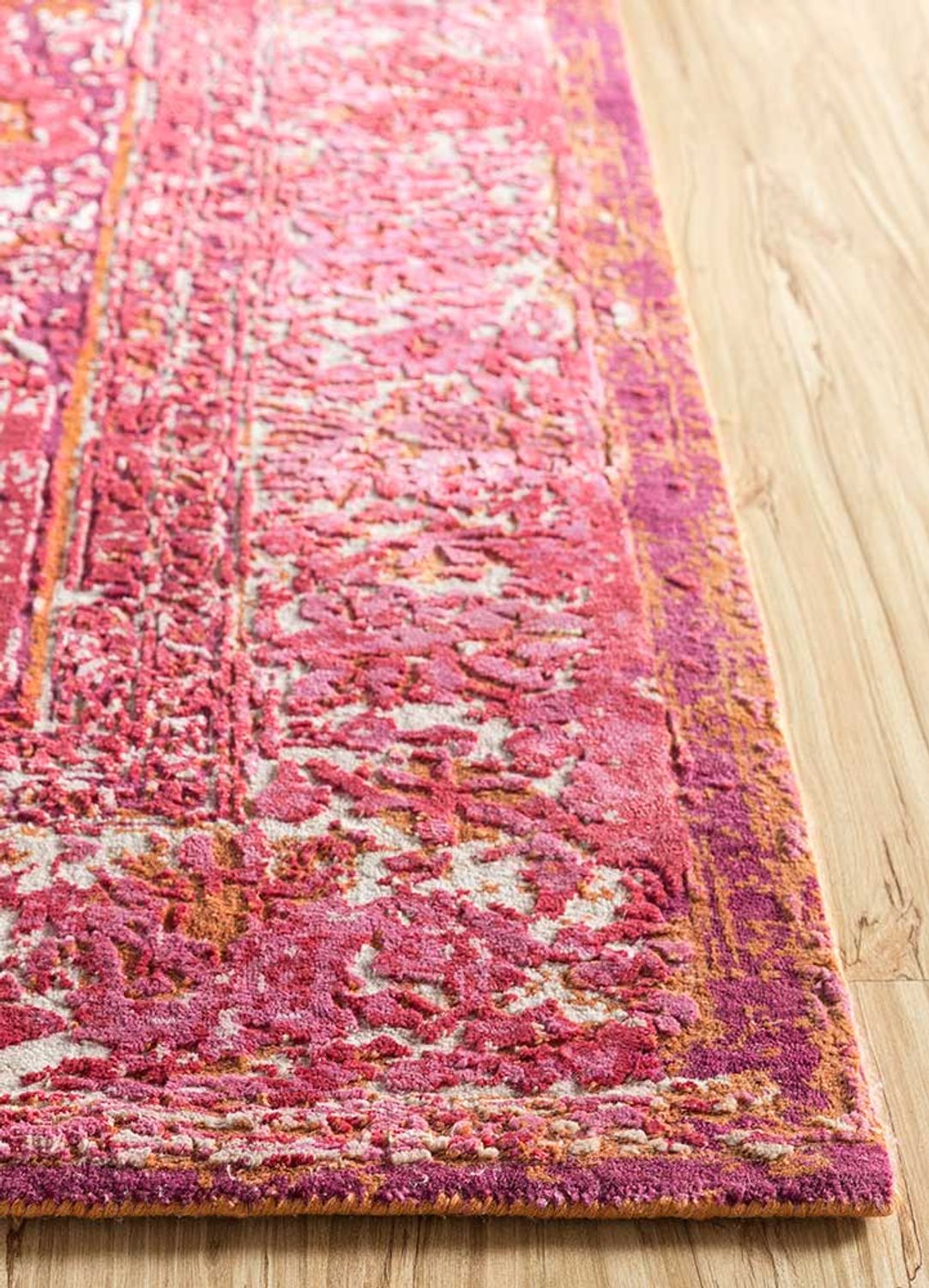 Wool Rug - 300 x 240 cm - light red