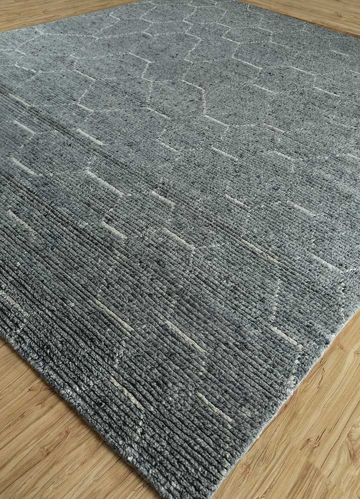 Wool Rug - 300 x 240 cm - grey