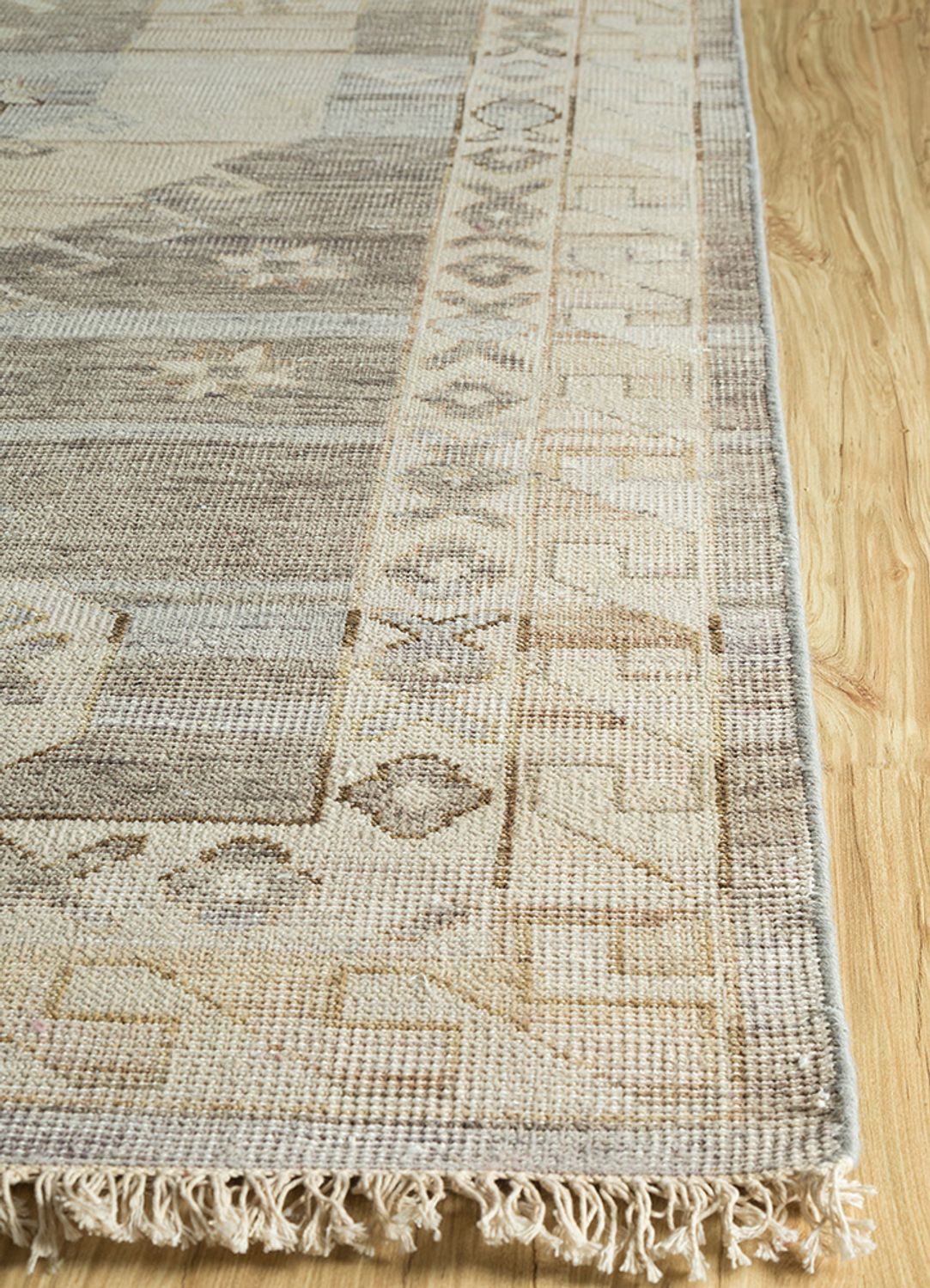 Oriental Rug 300x240cm
