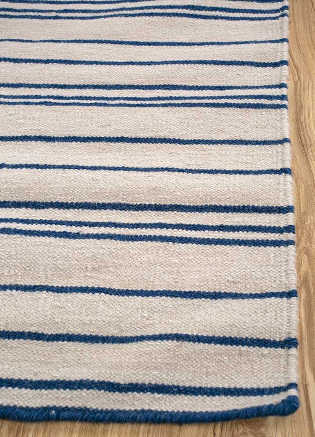 Wool Rug - 240 x 150 cm - multicolored