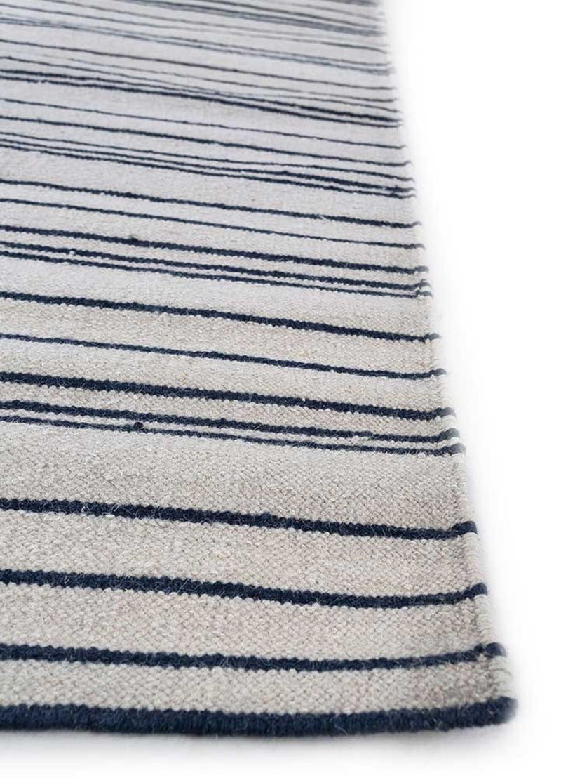 Wool Rug - 240 x 150 cm - multicolored