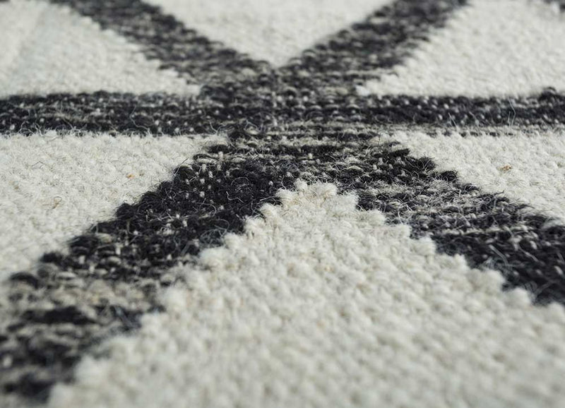 DP02-RUG1122946-150x90