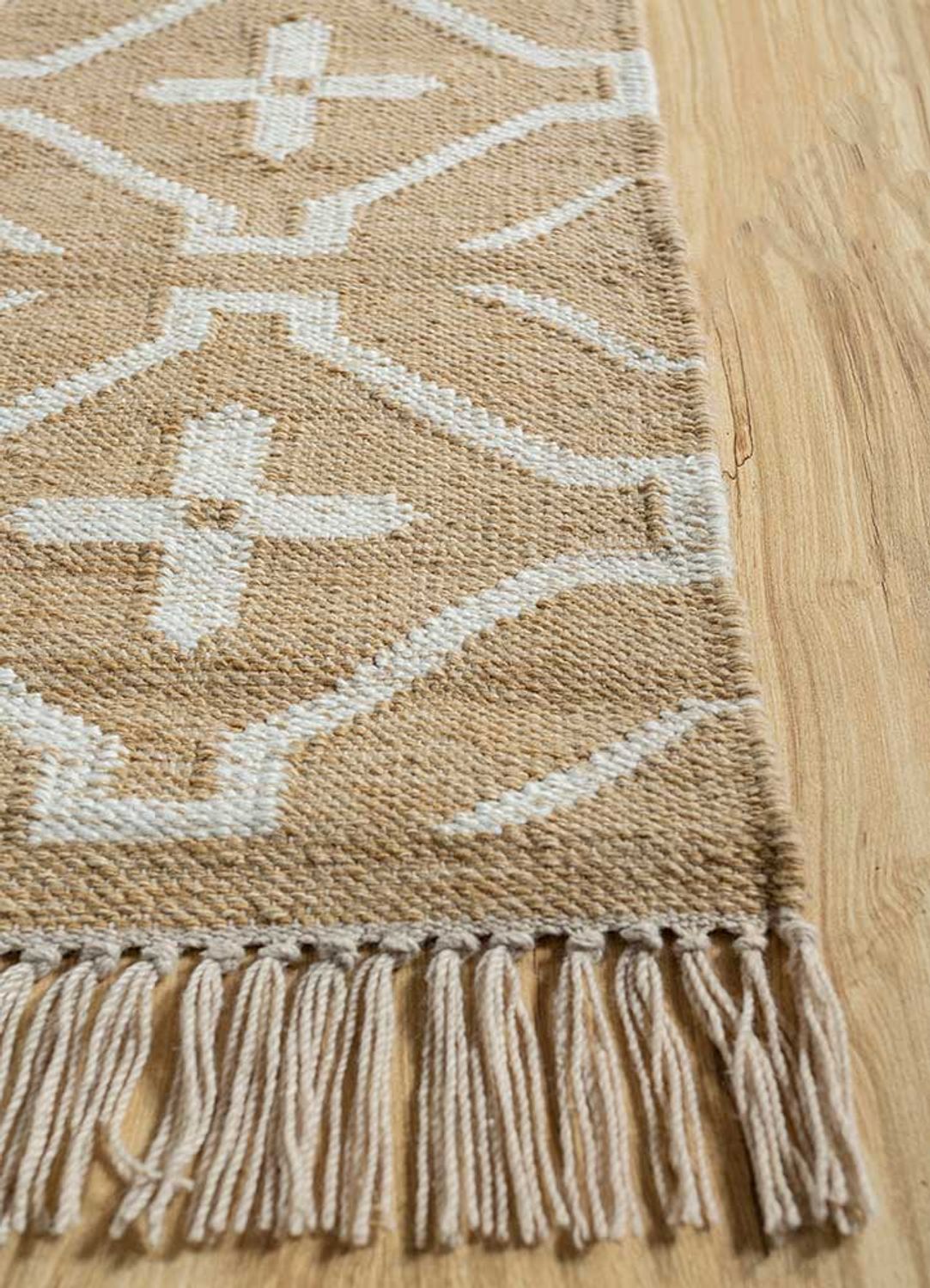 Wool Rug Nora - Wool Rug