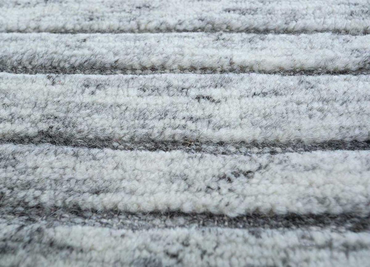 Wool Rug - 300 x 240 cm - grey