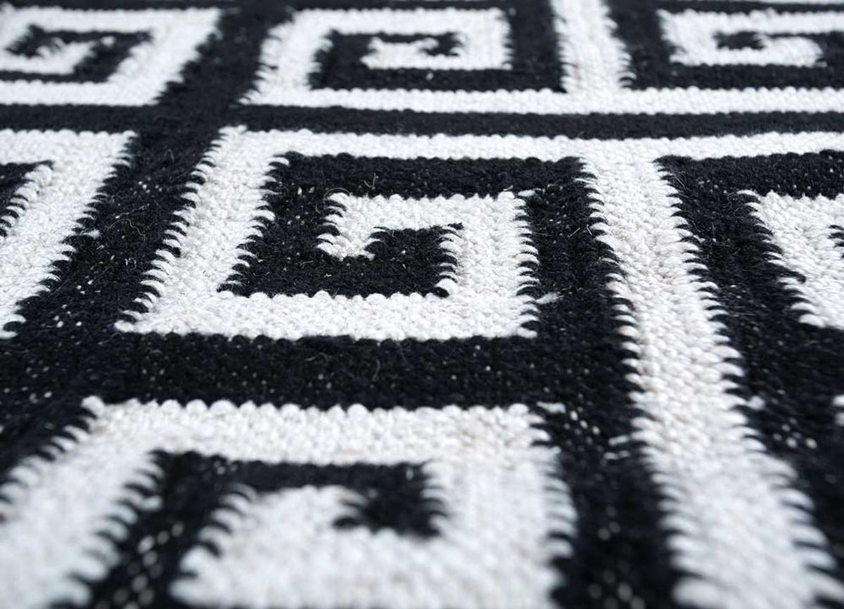 DP02-RUG1132041-180x120