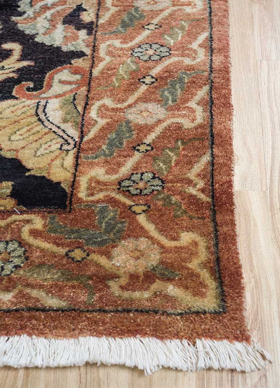 Oriental Rug - 450 x 360 cm - brown