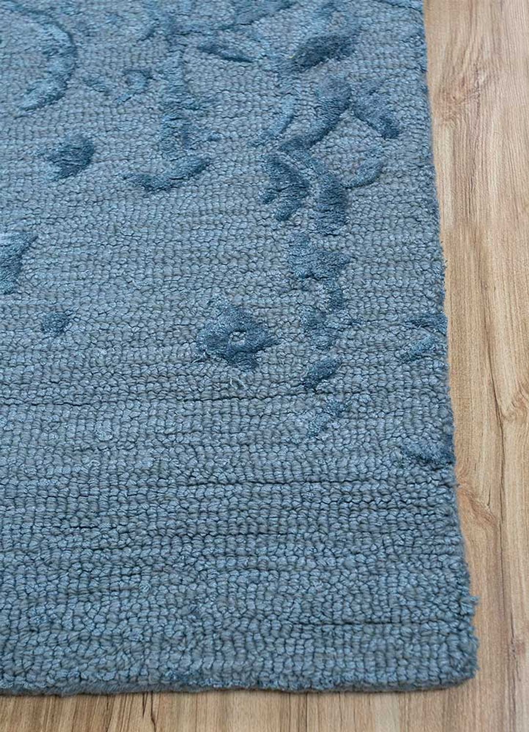 Wool Rug 270x180cm