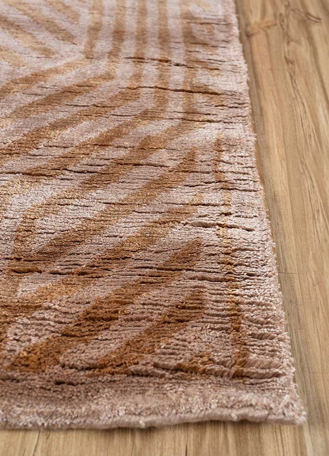 Designer Rug Leonard - Designerteppich