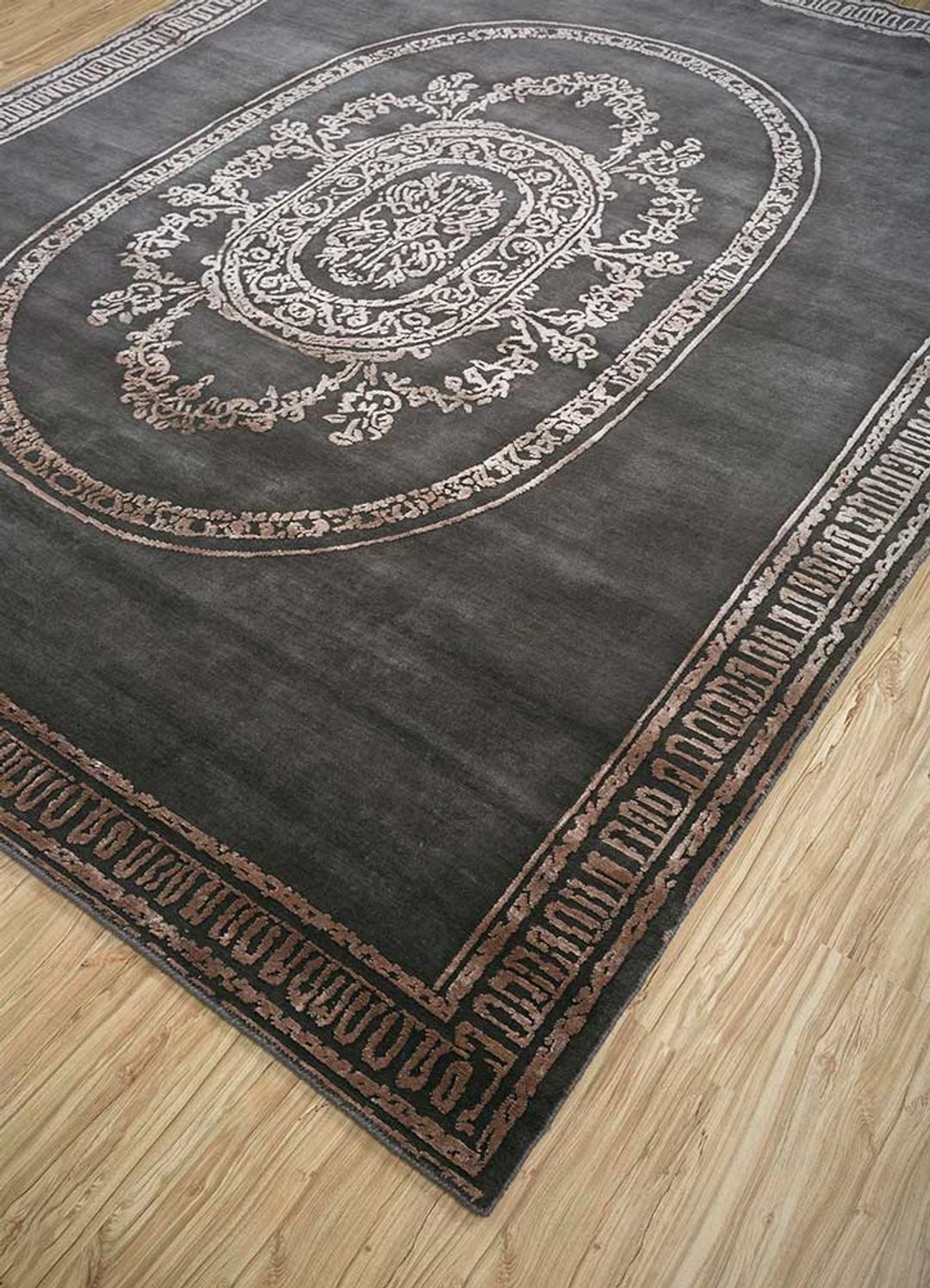 DP02-RUG1147315-270x180