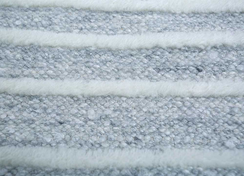 Wool Rug - 300 x 240 cm - light grey