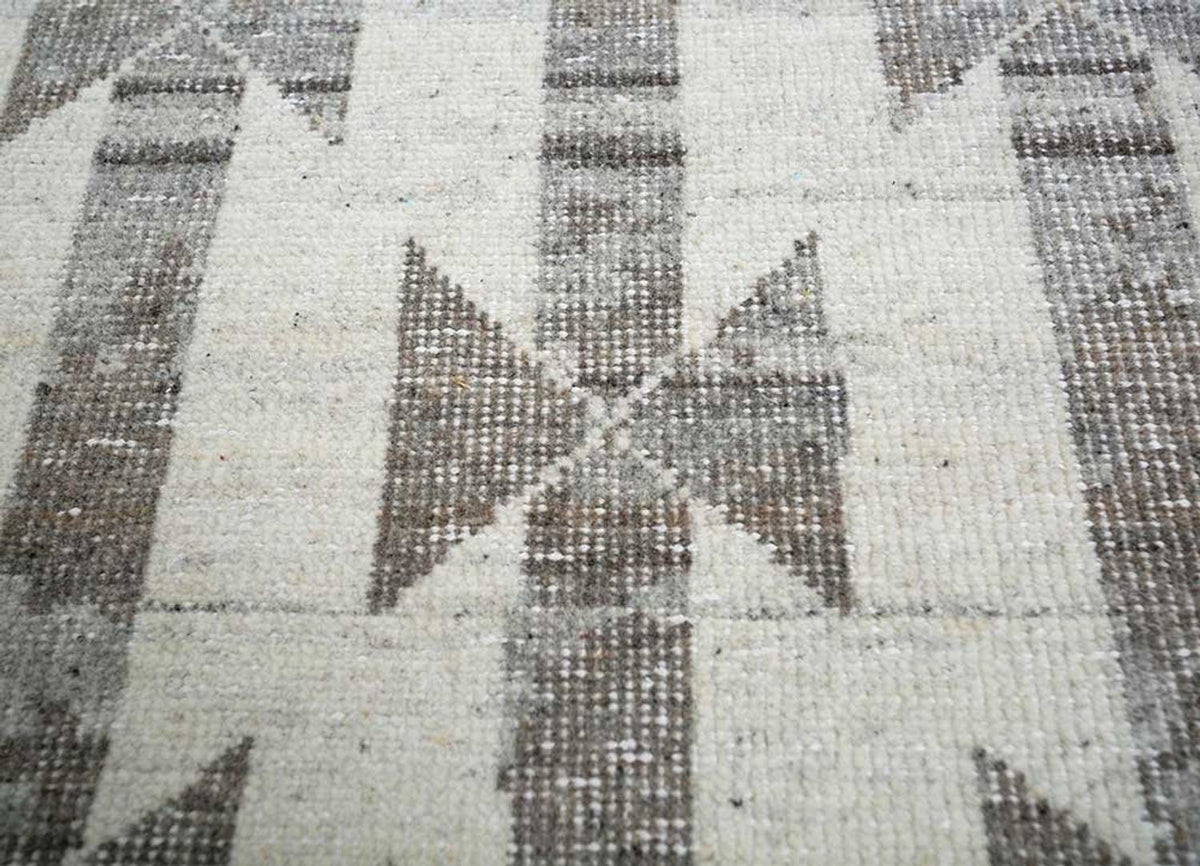 DP02-RUG1148835-270x180