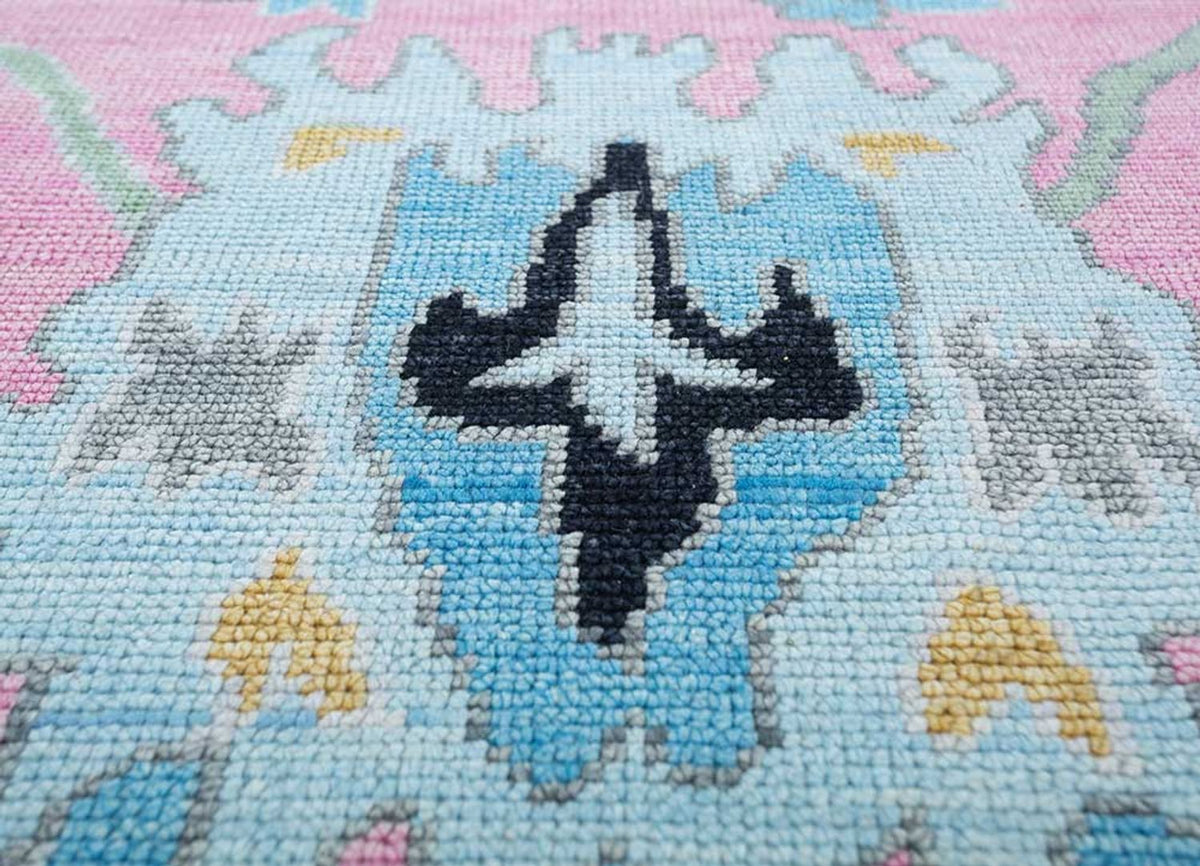 Wool Rug - 270 x 180 cm - rose