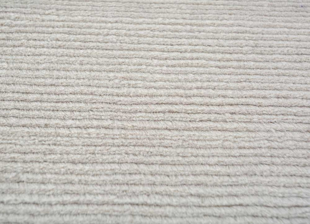 Wool Rug - 270 x 180 cm - light grey